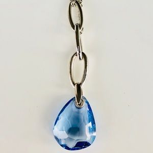 Swarovski 1035223 Parallele Mini Sapphire necklace